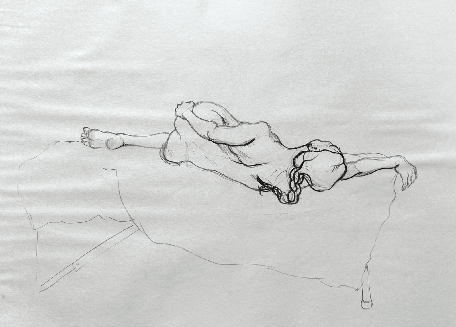 15 min, Figure – Charcoal Pencil, Newsprint; 18" x 24" (2023)